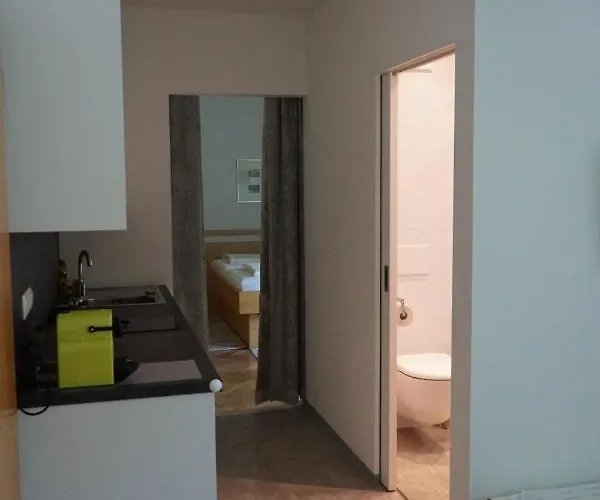 Hartmann Guest house 3*